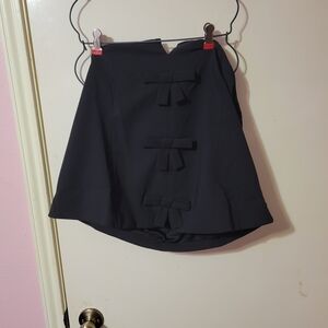 Torrid Black Sleeveless Bow Crop Top Size 2